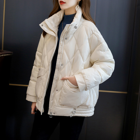 深蓝墙旁拍风—棉服（编号：329号）