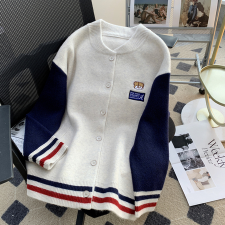 黑色椅子摆拍风--毛衣（编号：383号）