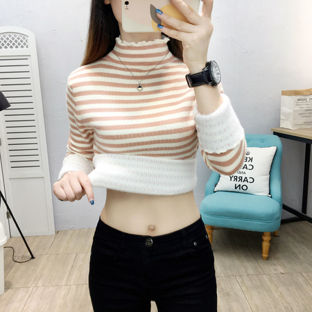 原创自拍风蓝色沙发景--加绒打底衫（编号：390风格）